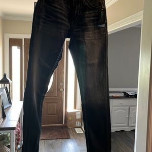 Buckle Alec jeans. Size 26x30. NWT.